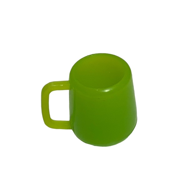 Barbie Lime Green Tall Chair & Green Mug - Picture 8 of 10
